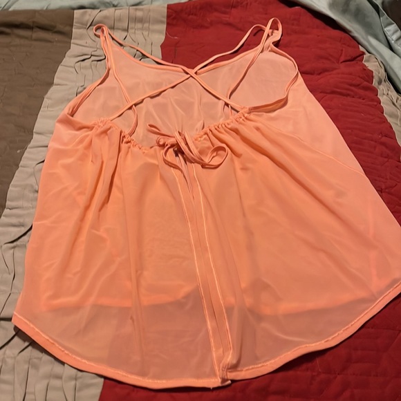 Lululemon like new peach tank top - Picture 3 of 11
